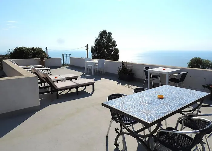Casa Filicudi Apartment